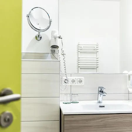 فندق مبيت وإفطار Hotel Bannewitz B&B