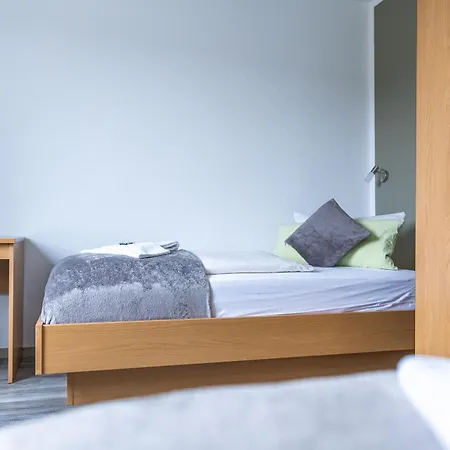 Bed & Breakfast Hotel Bannewitz 3*