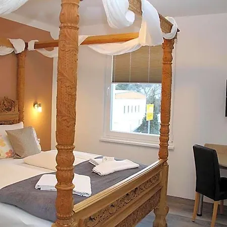 Hotel Bannewitz B&B 住宿加早餐酒店 4*