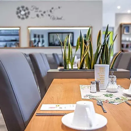 Hotel Bannewitz B&B 班纳维茨